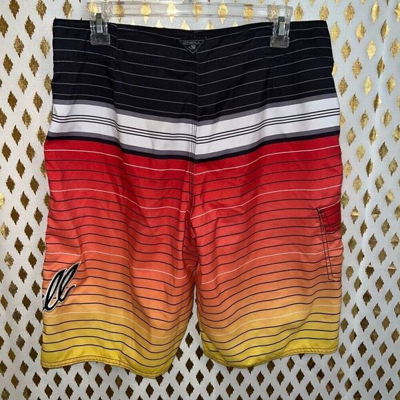 O’niell men’s surf shorts swim trunks sunset size 32 - Picture 3 of 4